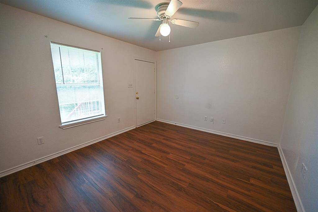 Boyd, TX 76023,105 S Wilson Street #D