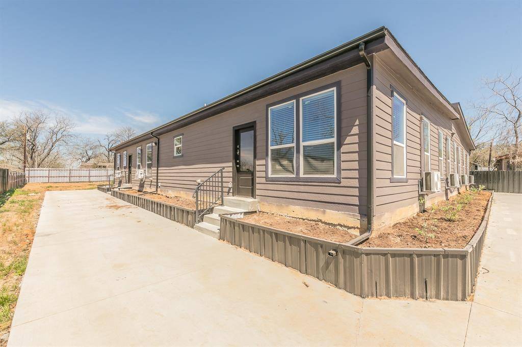 Newark, TX 76071,191 County Road 4849