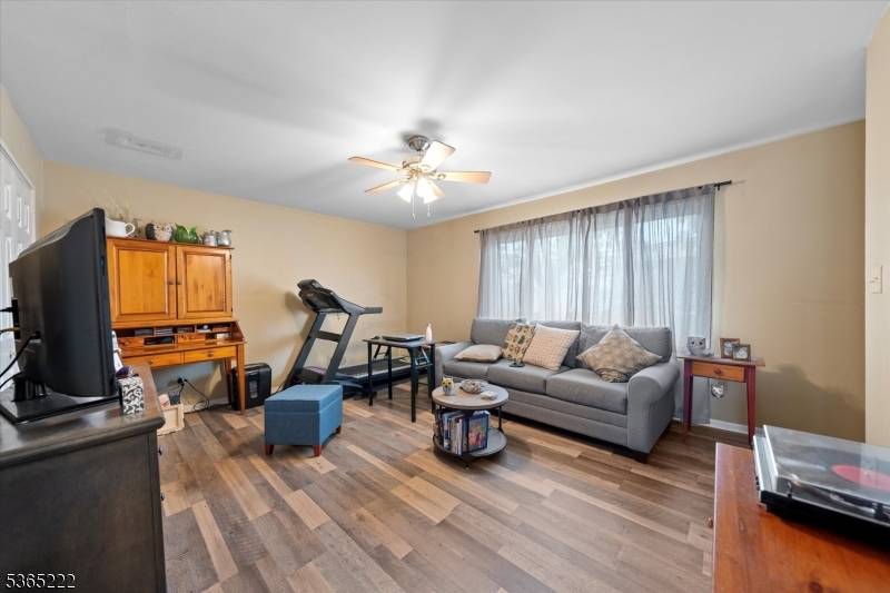 Newark City, NJ 07105,404-406 Chestnut St #14