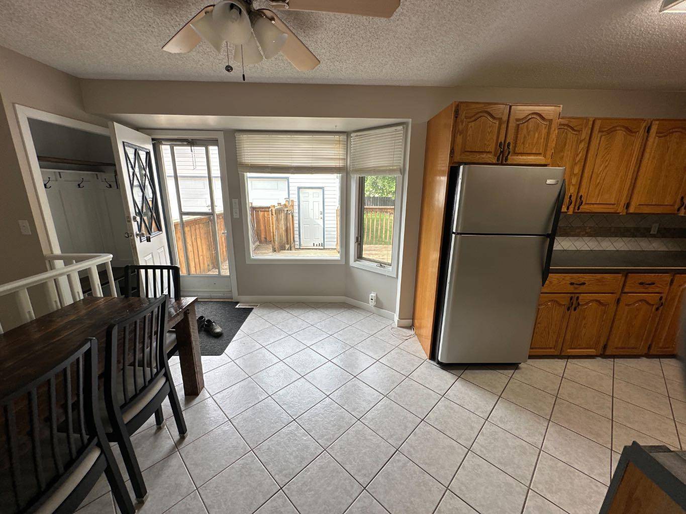 Peace River, AB T8S 1A5,9614 84 AVE