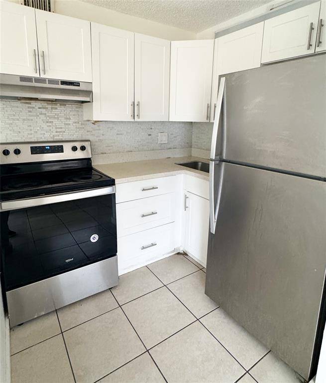 Fort Lauderdale, FL 33334,95 NE 41st St #195M