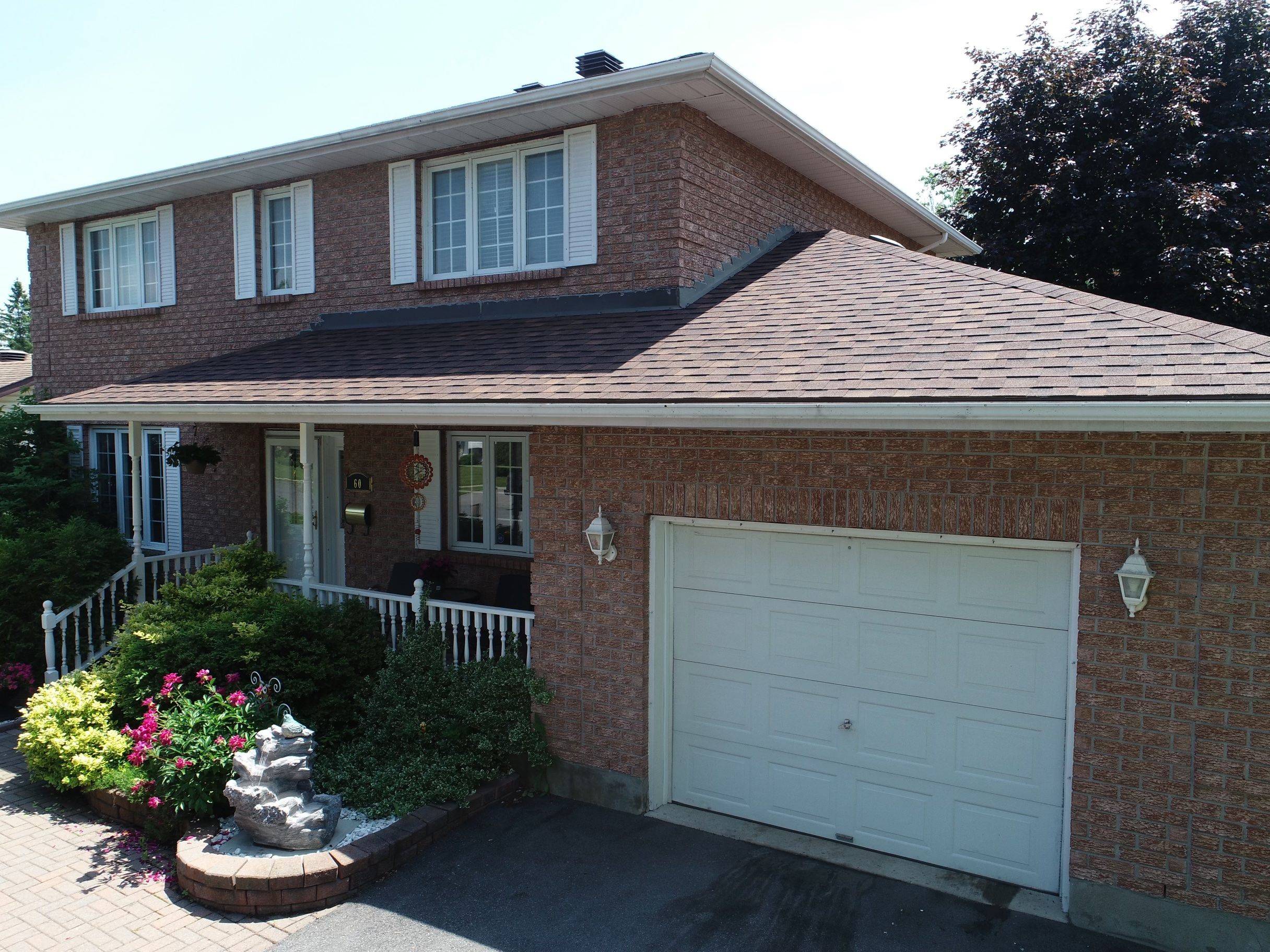 South Stormont, ON K0C 1M0,60 HICKORY ST