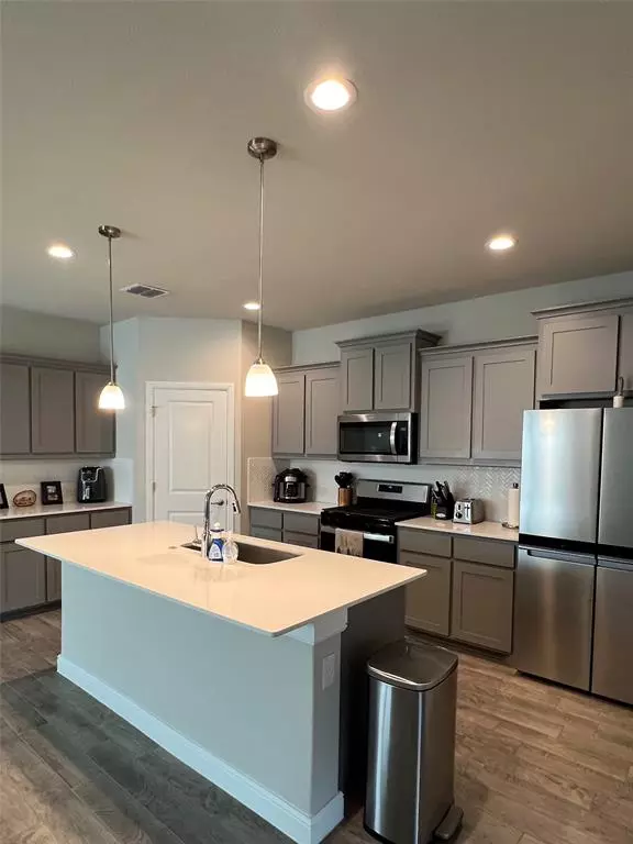 Krum, TX 76249,5266 Meadow Lane