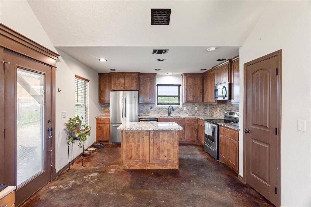Granbury, TX 76048,2404 Fox Court