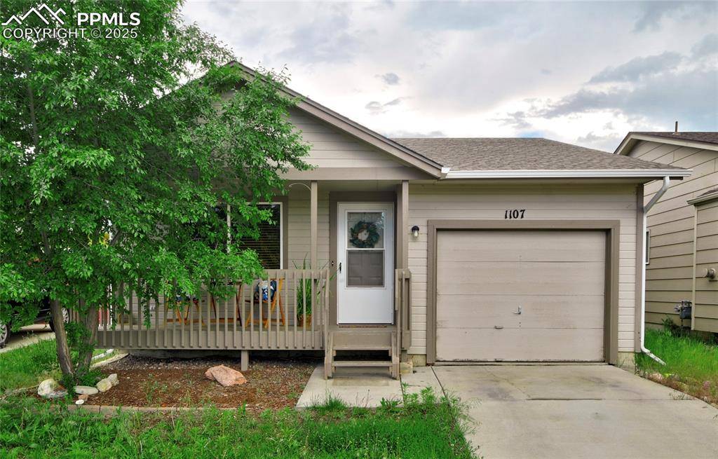 1107 Grinde DR, Fountain, CO 80817