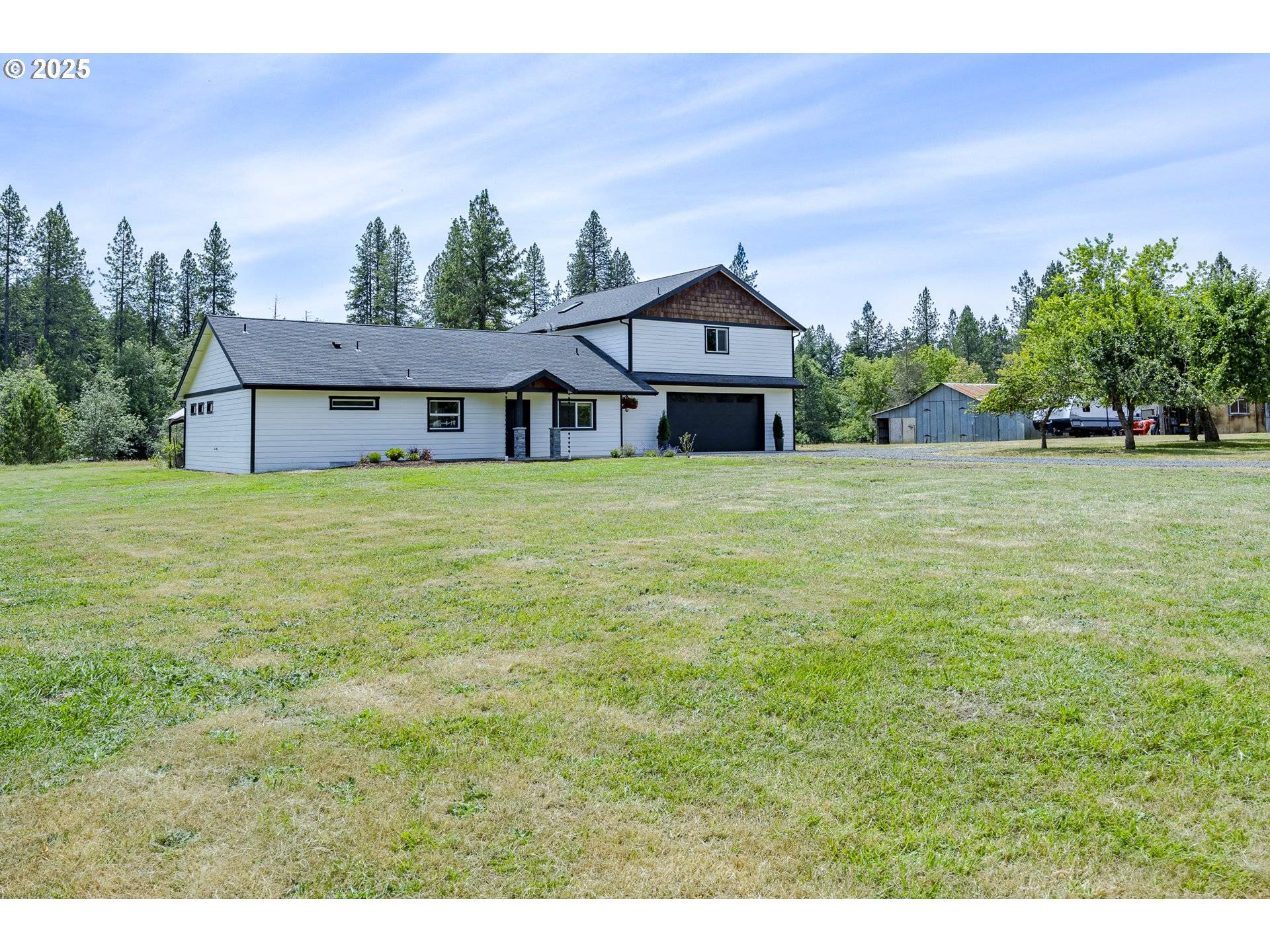 Veneta, OR 97487,25768 TIDBALL LN