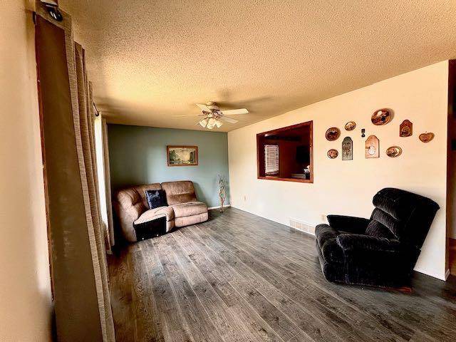 Irma, AB T0B 2H0,5132 51 AVE