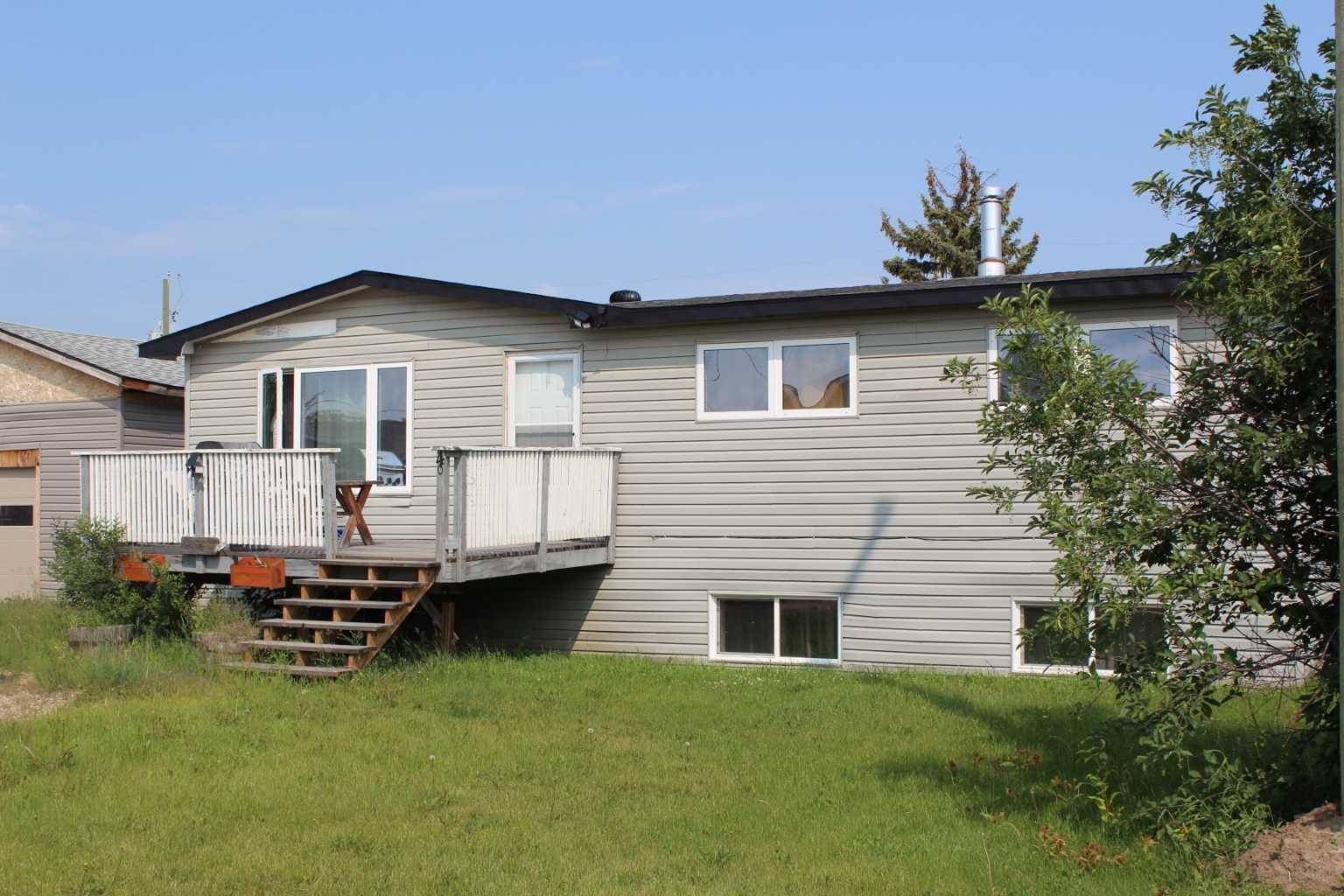 409 2nd ST NE, Manning, AB T0H 2M0