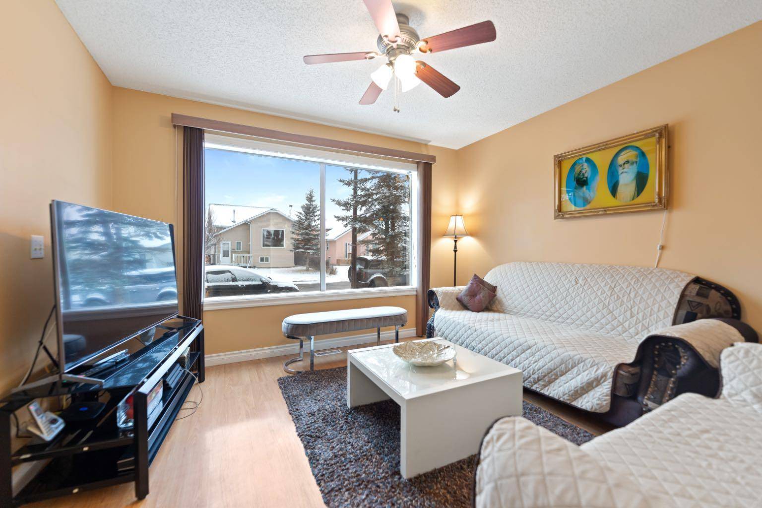 Calgary, AB T3J 3E6,228 Taradale Close Northeast