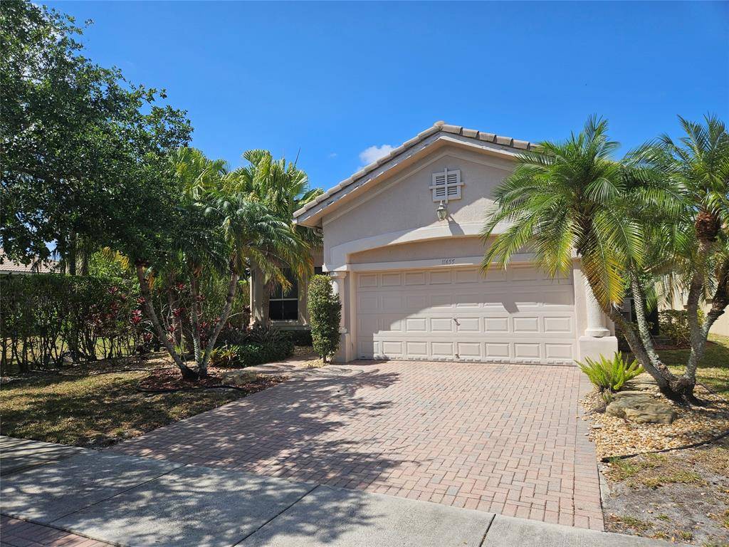 [StreetName, UnitNumber, StreetNumber, StreetDirPrefix], Parkland, FL 33076