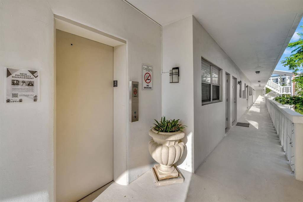 Fort Lauderdale, FL 33308,2190 NE 51ST CT #303