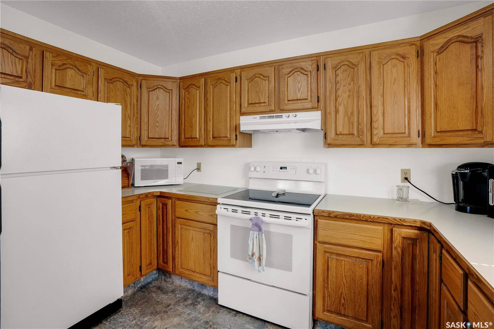 Gravelbourg, SK S0H 1X0,109 1st AVENUE E