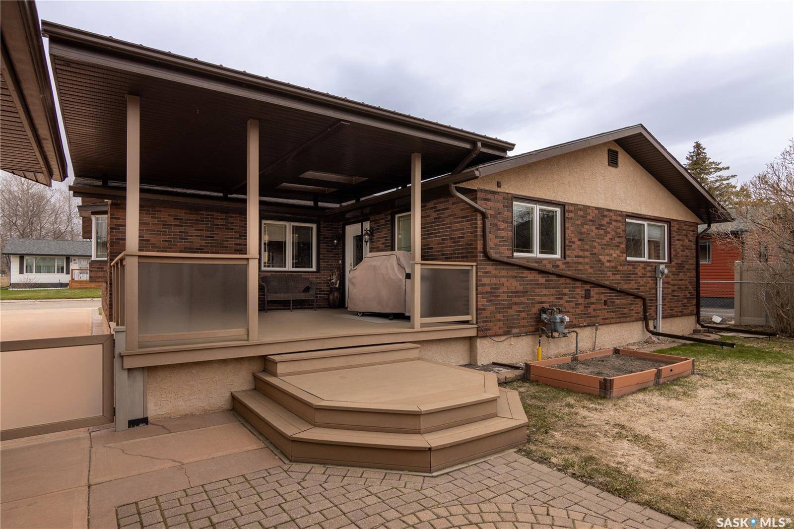 Esterhazy, SK S0A 0X0,603 Donald STREET