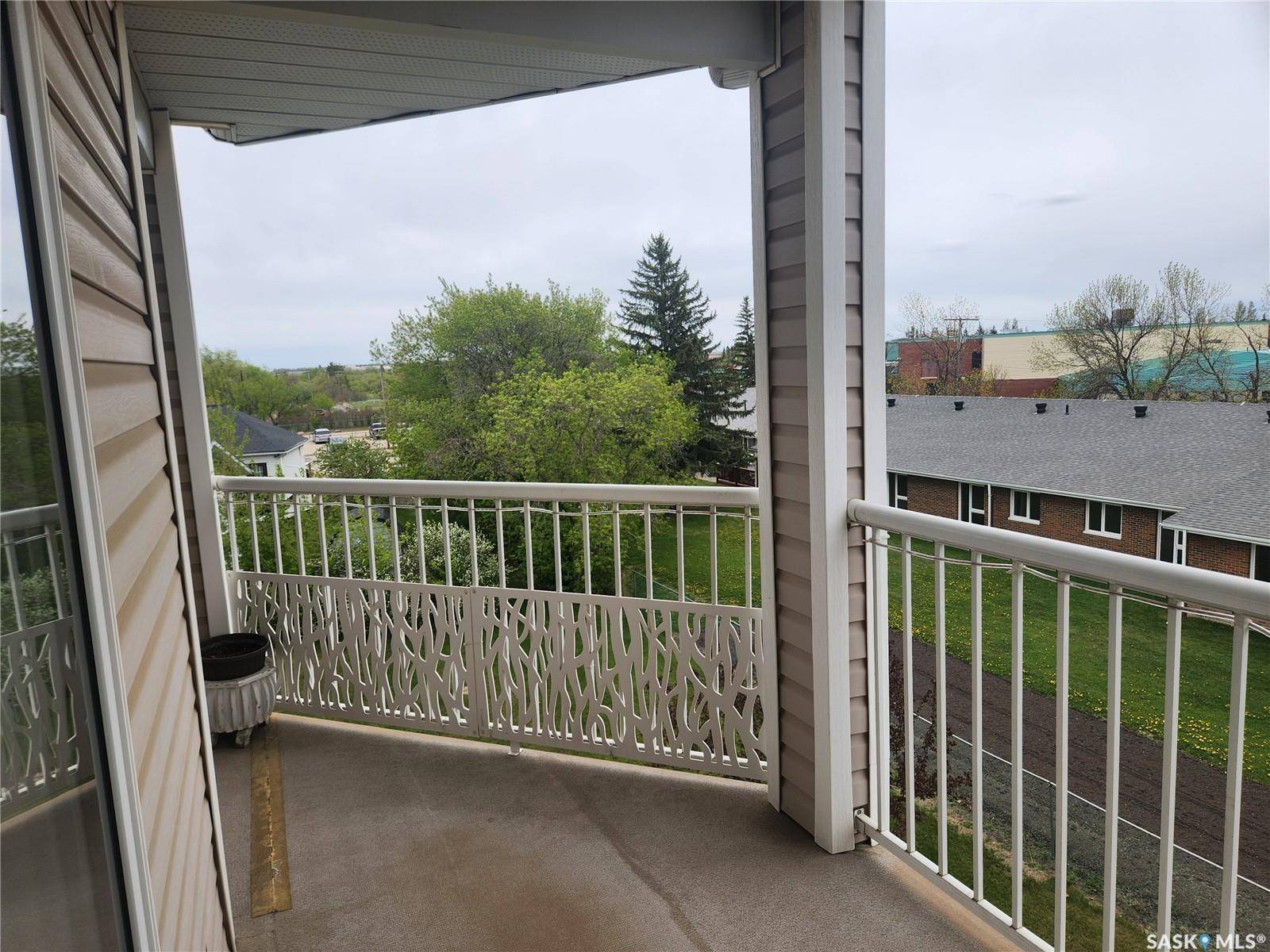 806 100A STREET #304, Tisdale, SK S0E 1T0
