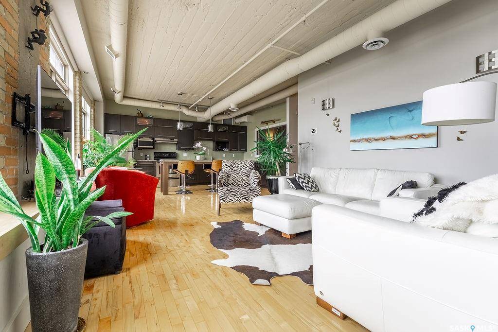 Saskatoon, SK S7K 0H5,12 23rd STREET E #401