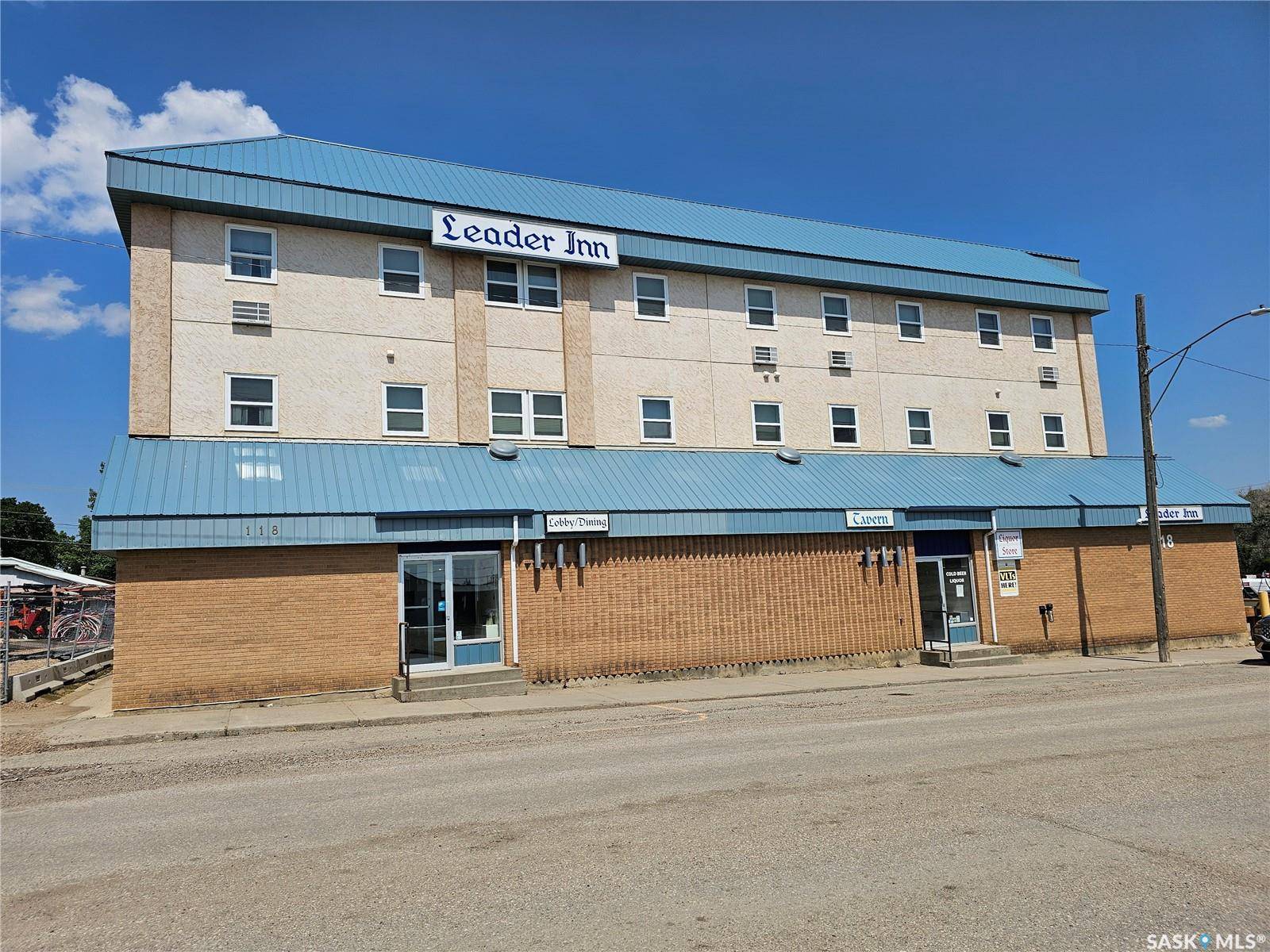 118 1st AVENUE, Leader, SK S0N 1H0
