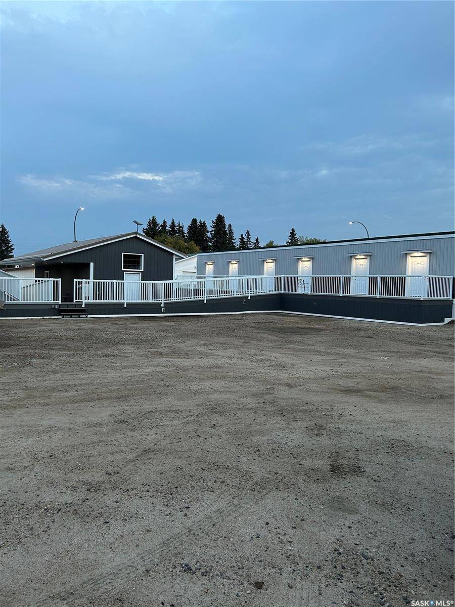 Leoville, SK S0J 1N0,31 and  11 Main STREET