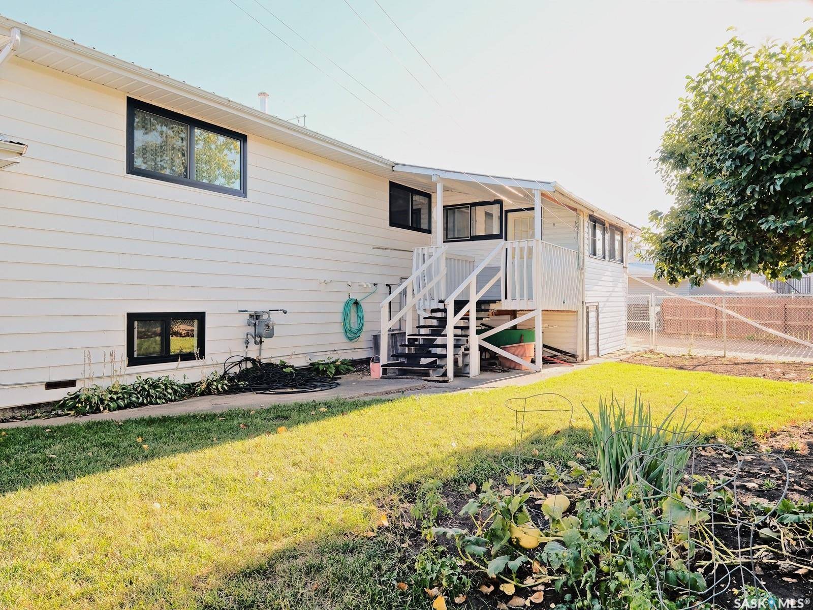Rosetown, SK S0L 2V0,407 Fortune CRESCENT