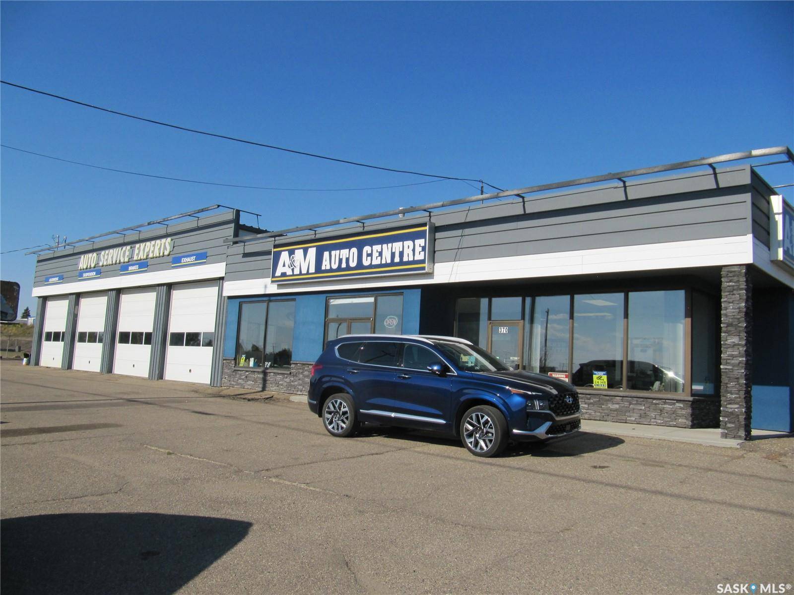370 Railway AVENUE E, North Battleford, SK S9A 2R7