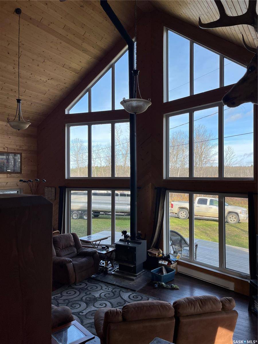 Big River Rm No. 555, SK S0J 0E0,6 Delaronde AVENUE