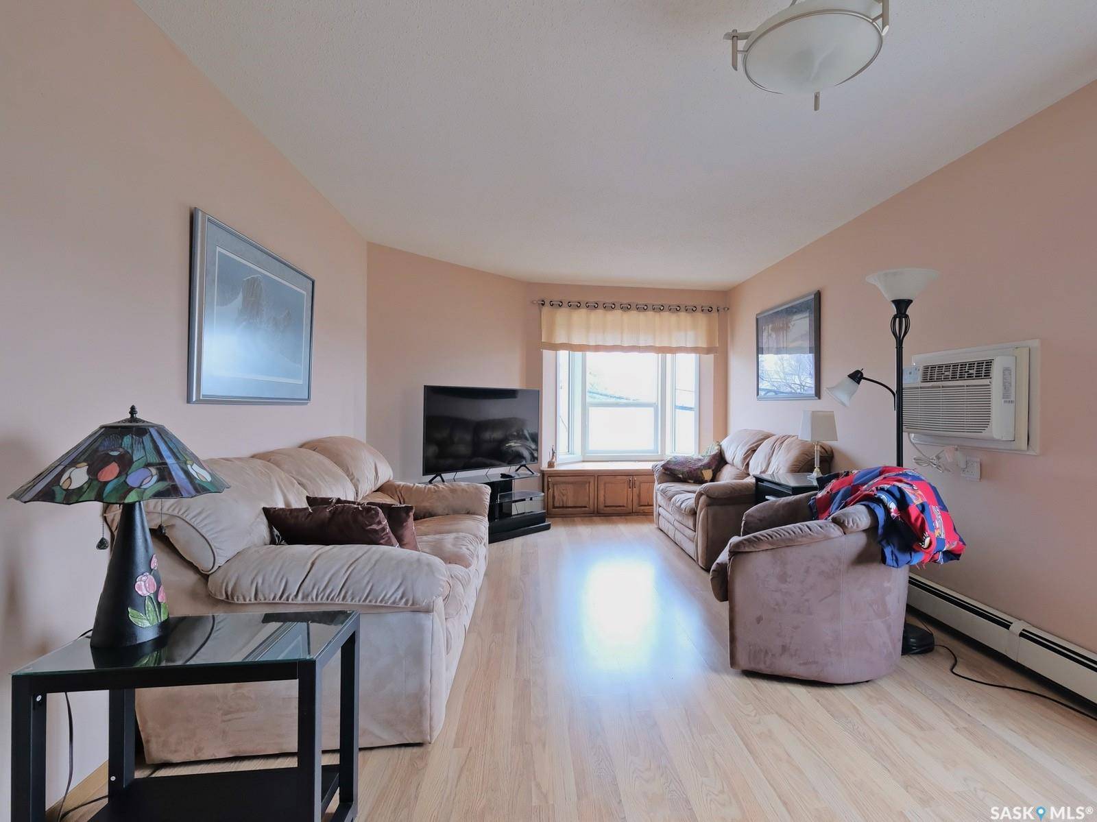 Rosetown, SK S0L 2V0,114 3rd AVENUE E #204