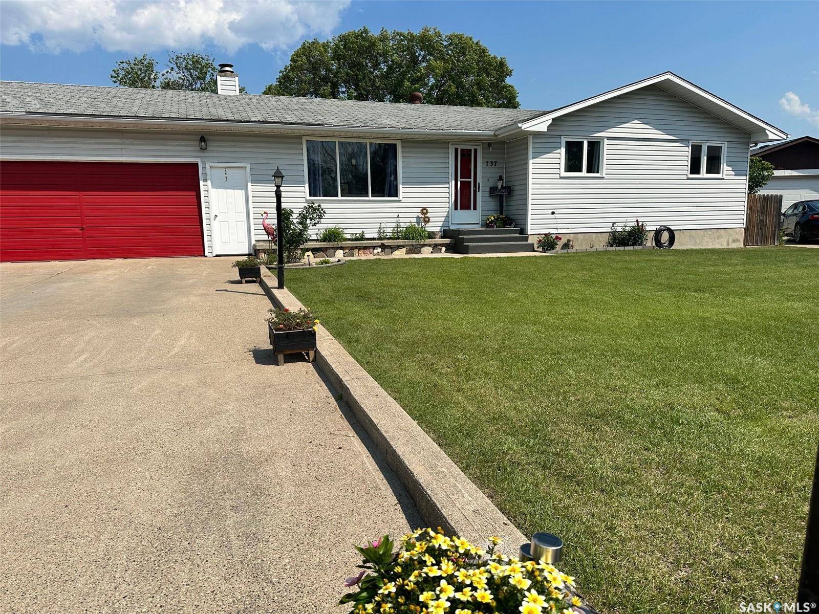 Hudson Bay, SK S0E 0Y0,737 Willow PLACE