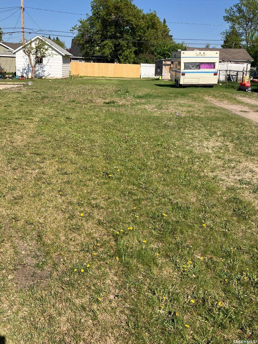 903 2nd STREET W, Nipawin, SK S0E 1E0