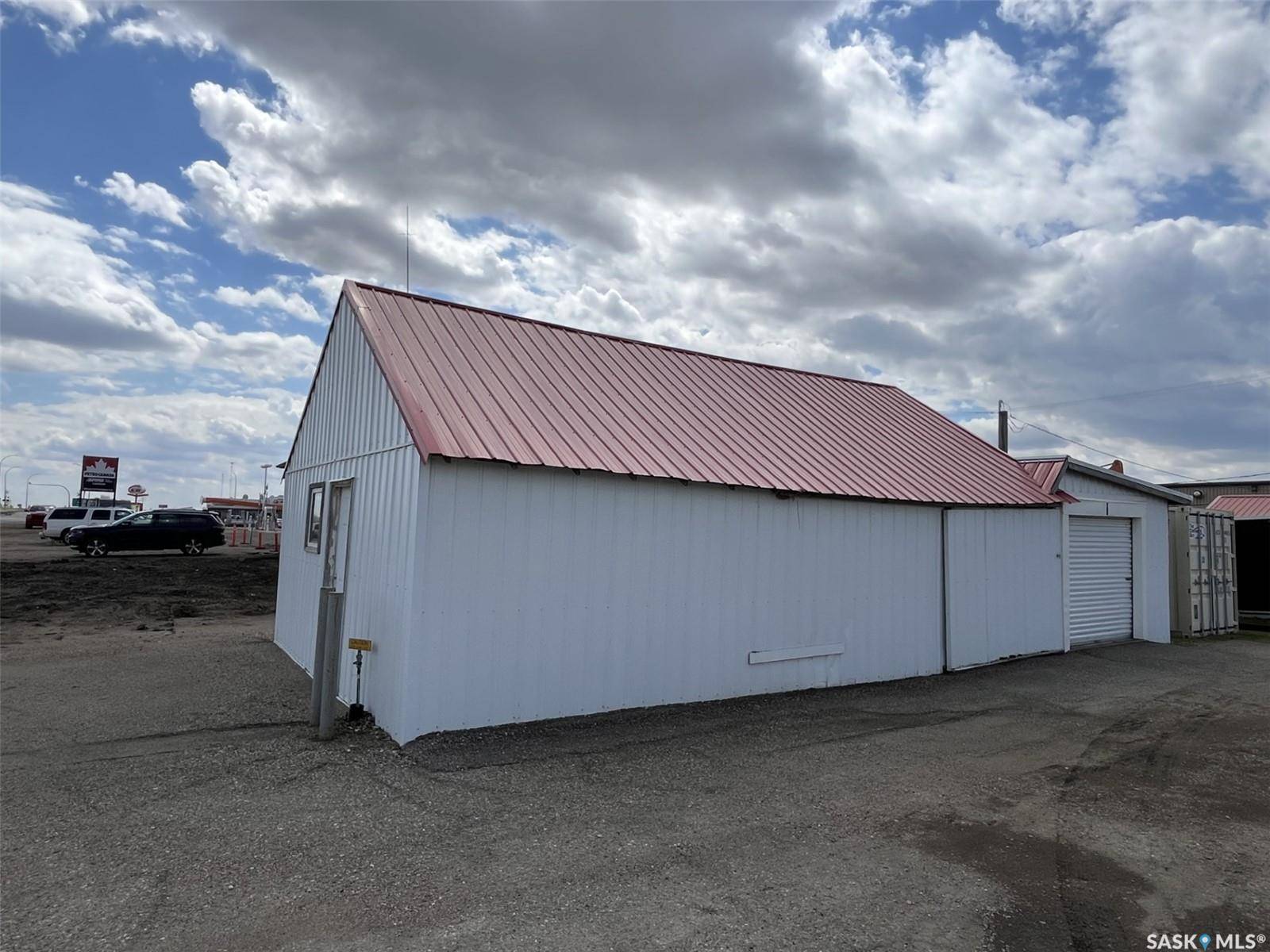 Rosetown, SK S0L 2V0,215 4 HIGHWAY N