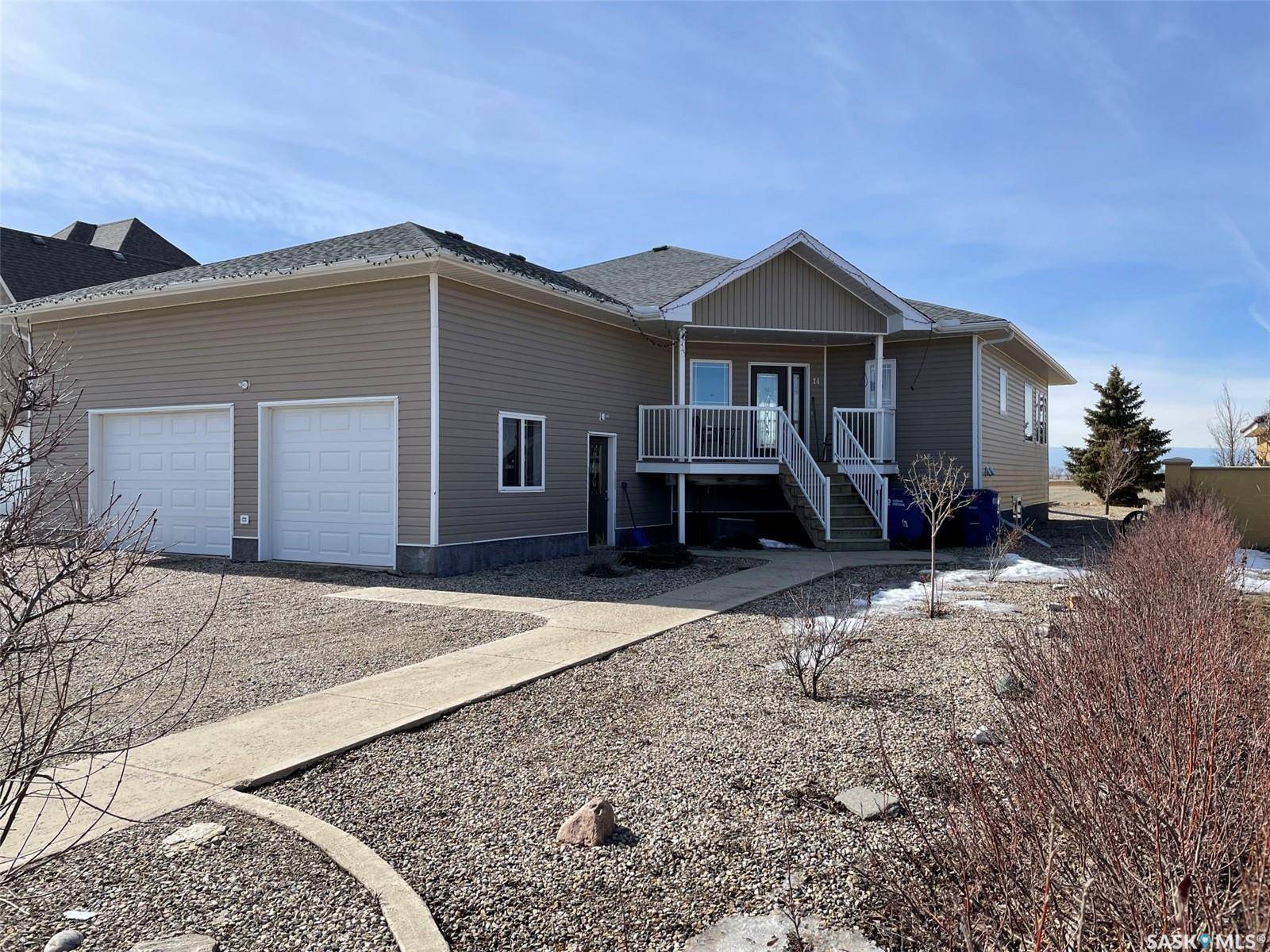 14 Somerset STREET, Gravelbourg, SK S0H 1X0