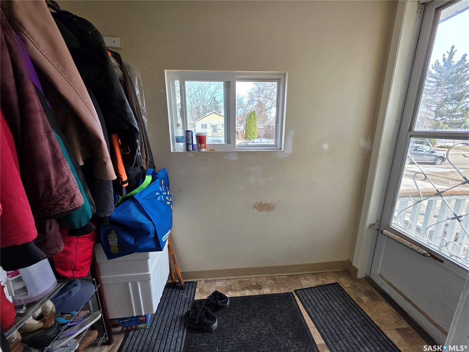 Swift Current, SK S9H 0V3,470 4th AVENUE NW