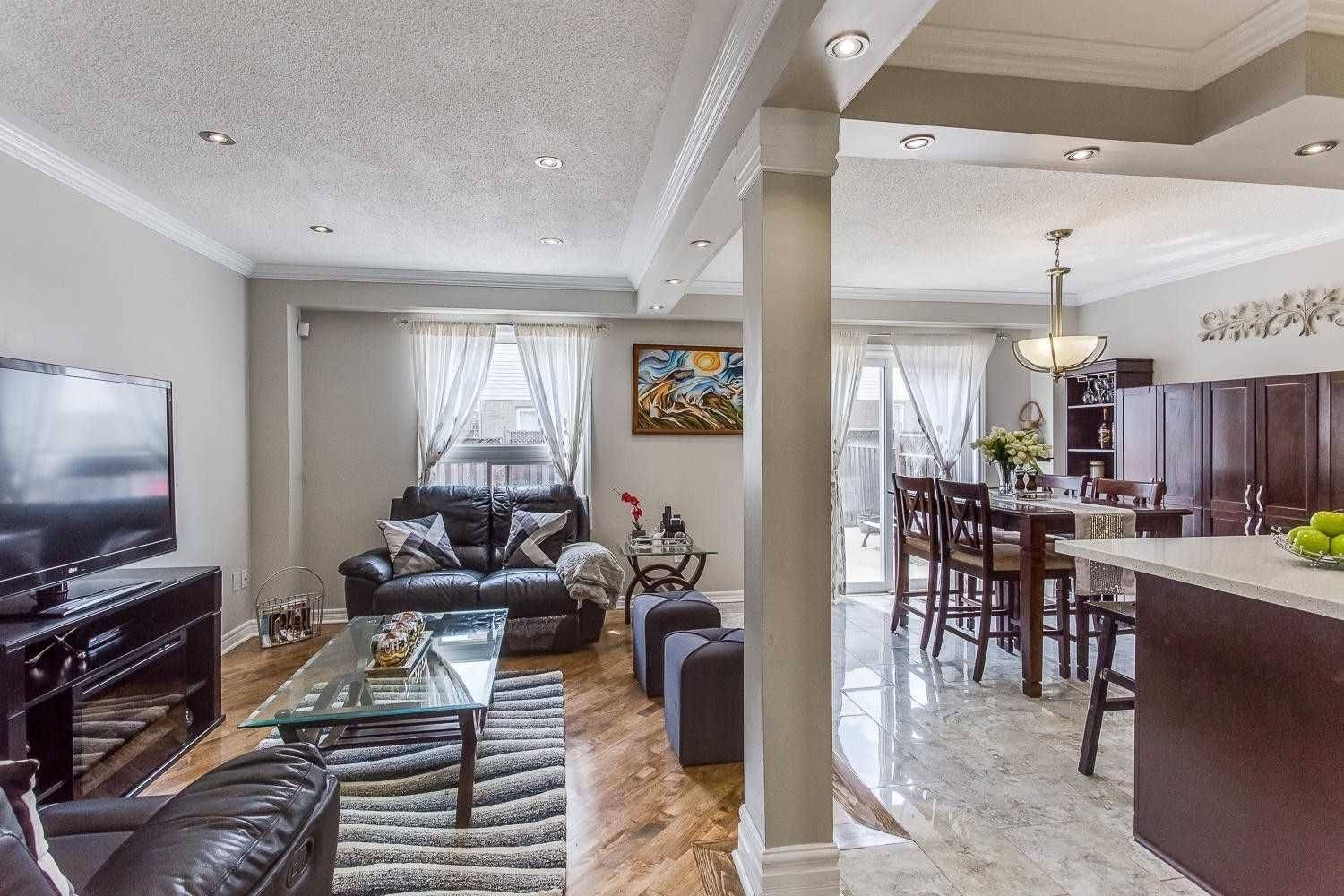 Brampton, ON L6Y 2N4,28 Bushcroft TRL #Upper Level