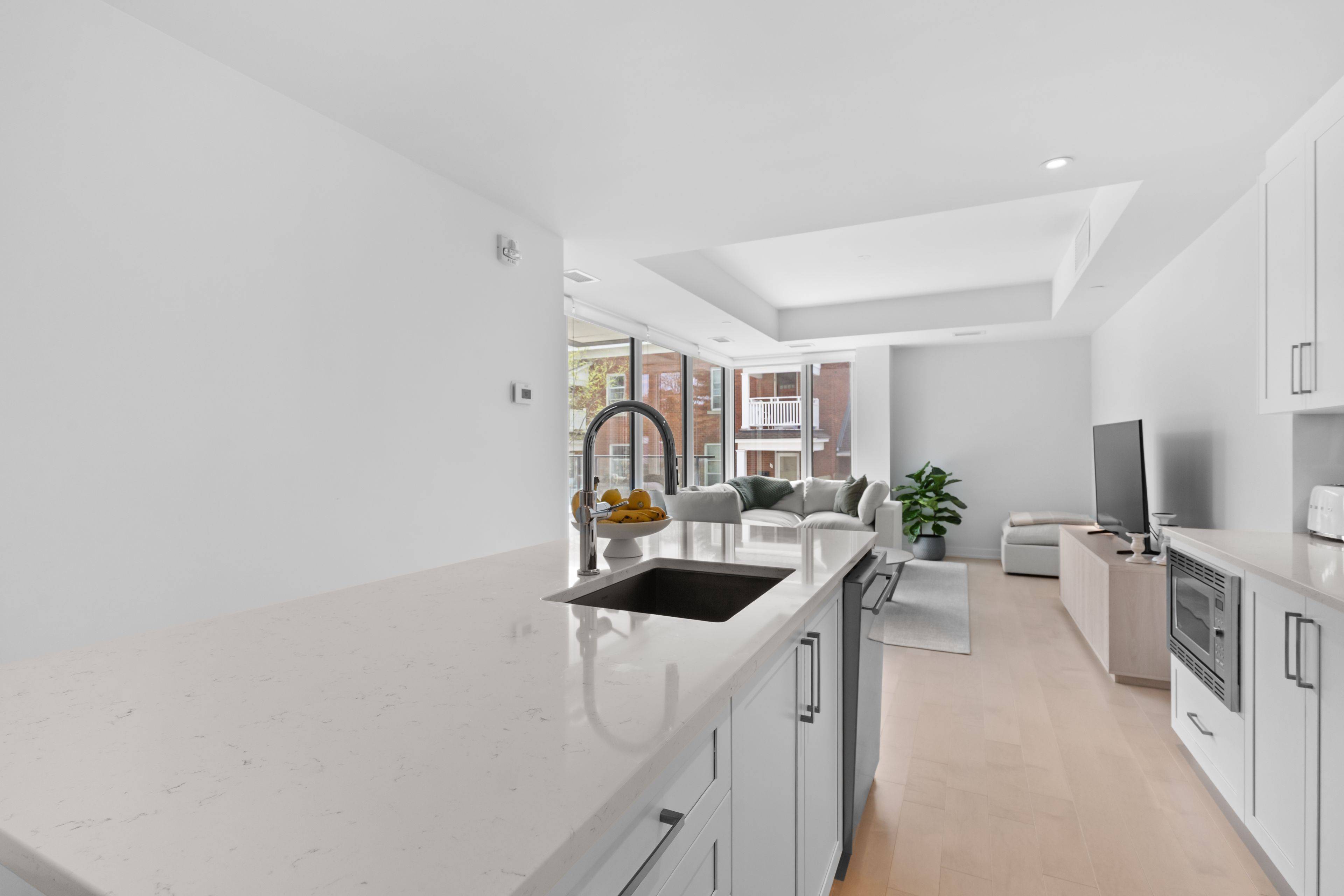 Glebe - Ottawa East And Area, ON K1S 4R2,11 Galt ST #201