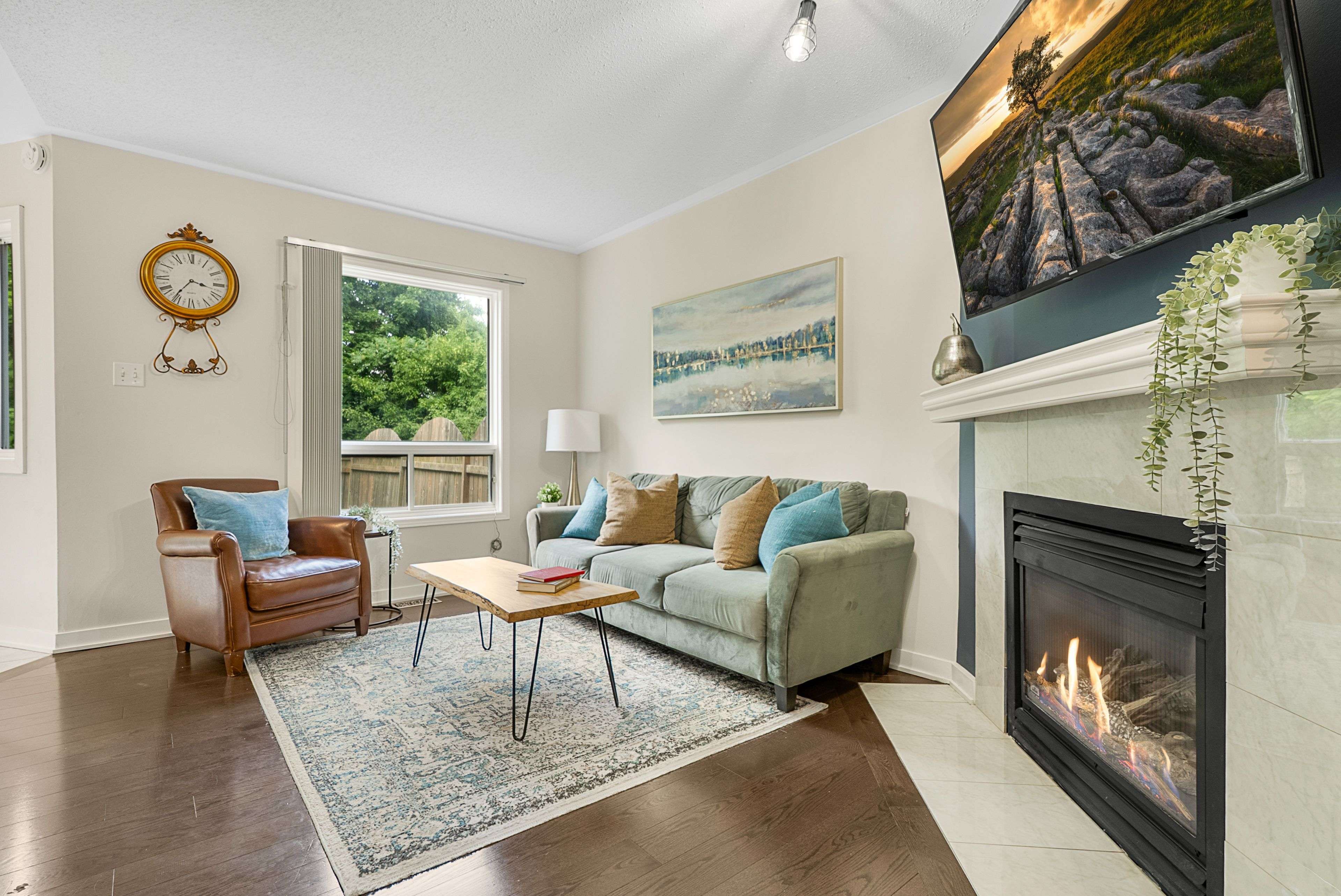 82 Blackdome CRES, Kanata, ON K2T 1B1