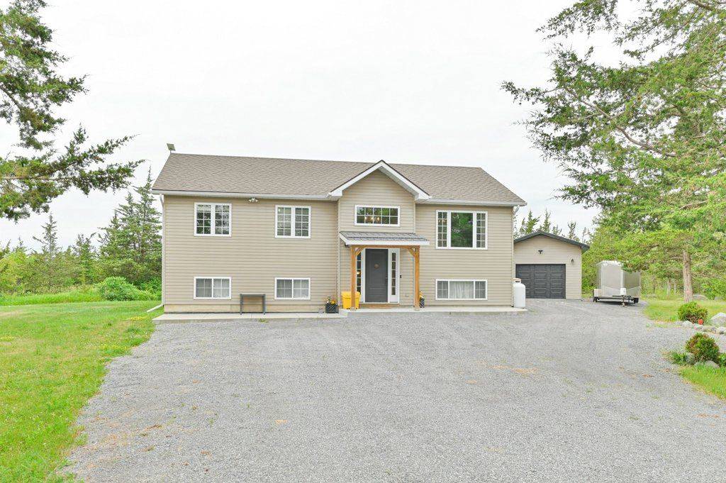 2073 Shannon RD, Tyendinaga, ON K0K 3A0