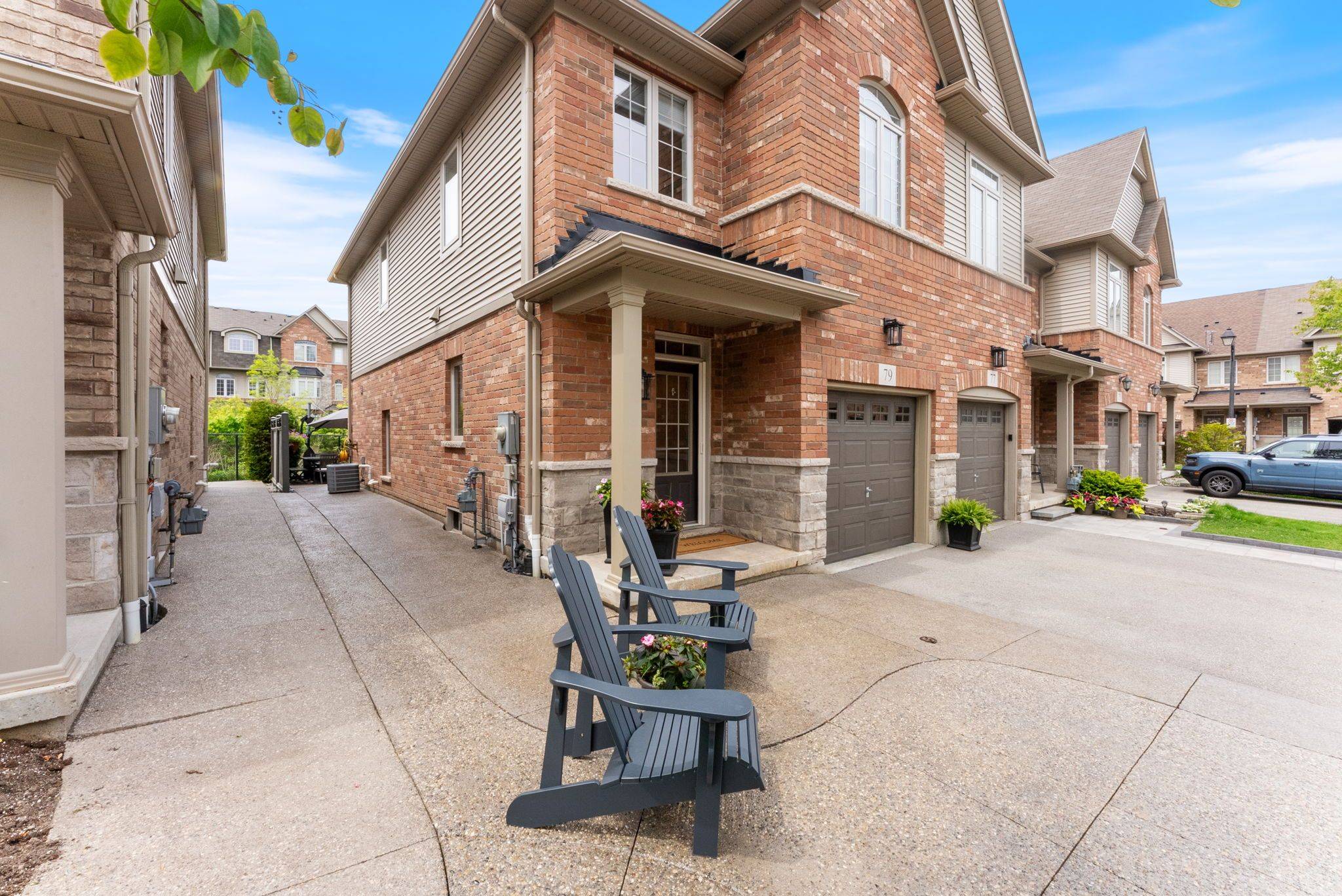 515 Winston RD #79, Grimsby, ON L3M 0C8