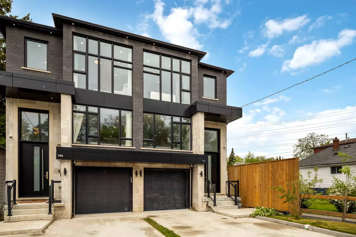 Toronto E06, ON M1L 3P2,160 Byng AVE