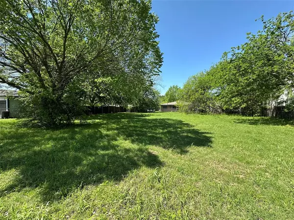 Keller, TX 76248,138 College Street S
