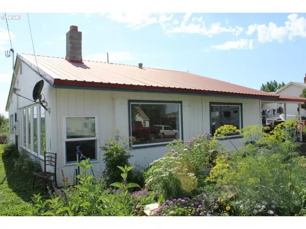 Pendleton, OR 97801,715 SW 15TH ST