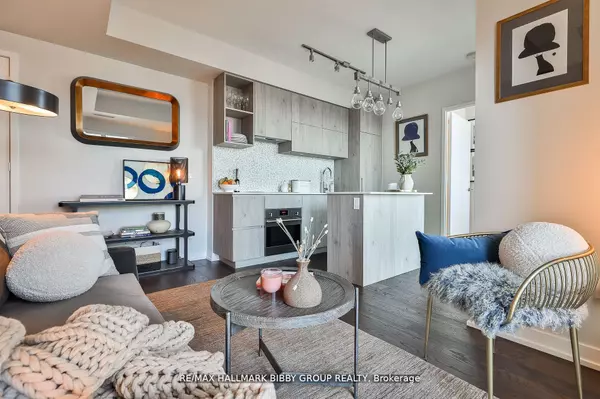 Toronto C02, ON M4W 0B1,1 Yorkville AVE #5008