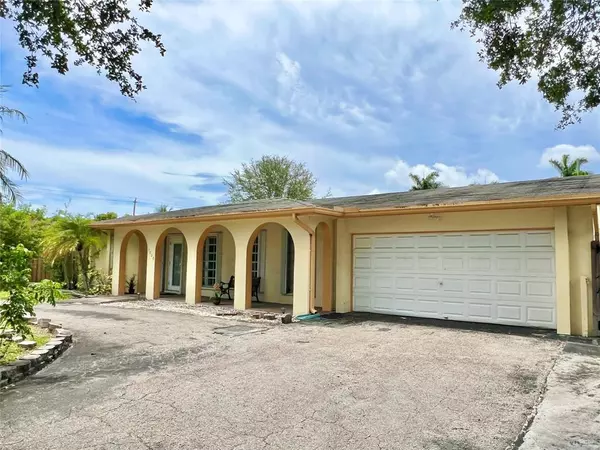 Plantation, FL 33317,7020 Plantation Rd
