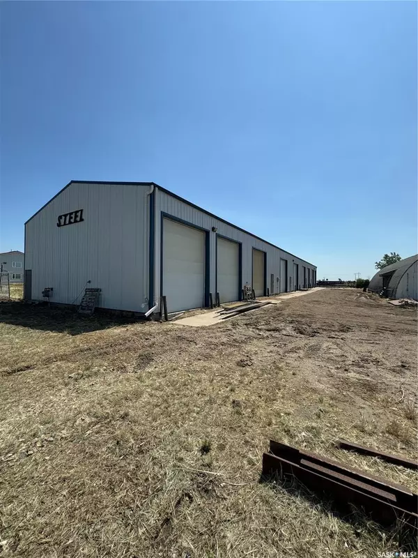 Estevan, SK S4A 0R4,12-14 39 HIGHWAY