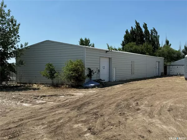 Estevan, SK S4A 0R4,12-14 39 HIGHWAY