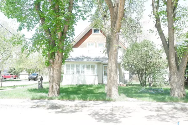 113 2nd AVENUE W, Mossbank, SK S0H 3G0