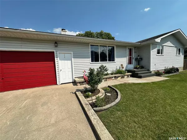Hudson Bay, SK S0E 0Y0,737 Willow PLACE