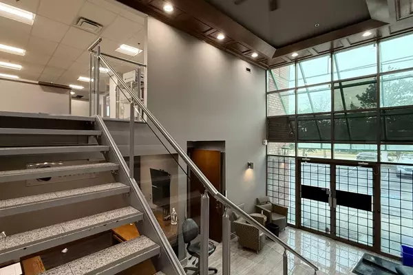 Brampton, ON L6T 5A4,135 Devon RD #12
