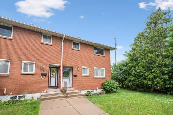 Hamilton, ON L8E 1M6,161 Berkindale DR #6