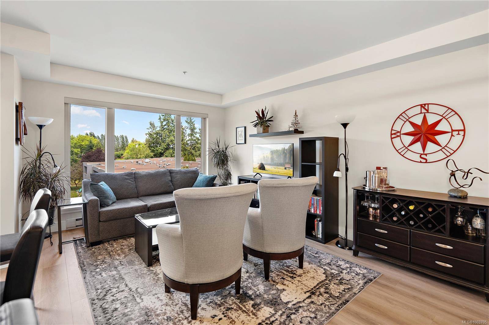 Central Saanich, BC V8M 1P7,7161 West Saanich Rd #302