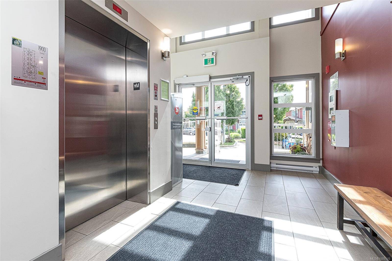 View Royal, BC V9B 0S8,1900 Watkiss Way #406