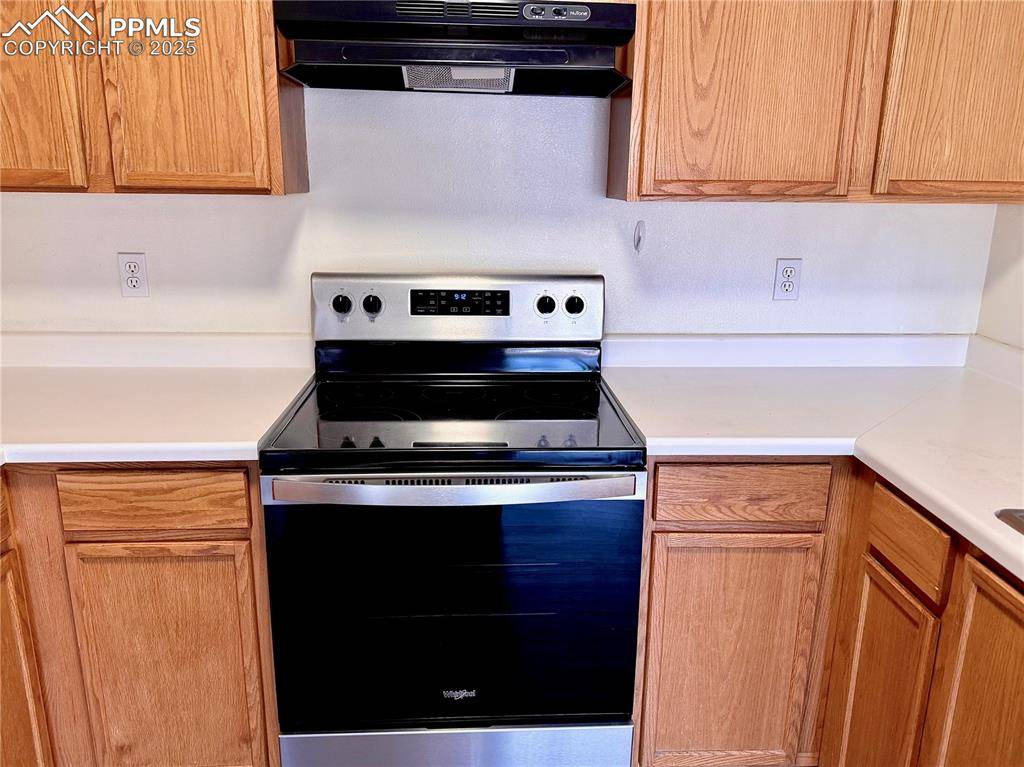 Colorado Springs, CO 80910,2049 Legacy Ridge VW #108