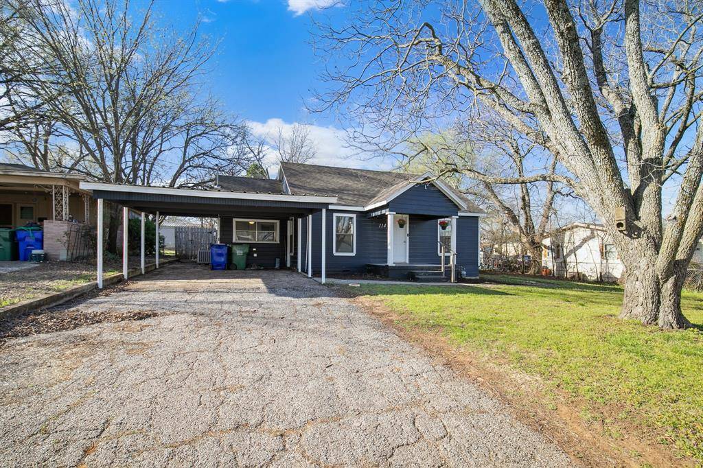 Whitesboro, TX 76273,114 Otis Street